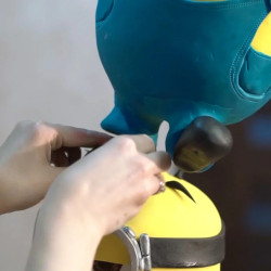 CZ Video kurz od Evgenii Volosyny - 3D antigravitační dort “Mimoni”