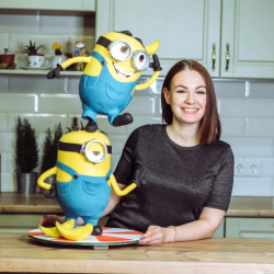 CZ Video kurz od Evgenii Volosyny - 3D antigravitační dort “Mimoni”